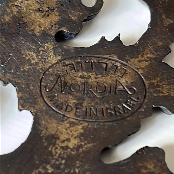 Green Lion Art Dining Wall Decor - Picture 6 of 9